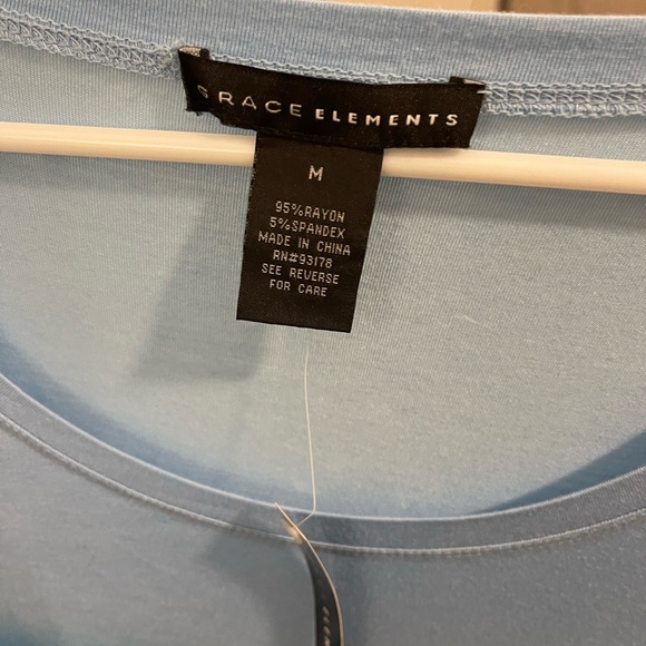 NWT Gorgeous Gradient Flowy Soft asymmetrical Top - Picture 2 of 3